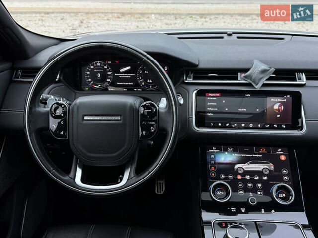 Серый Ленд Ровер Рендж Ровер Велар, объемом двигателя 3 л и пробегом 102 тыс. км за 38000 $, фото 34 на Automoto.ua