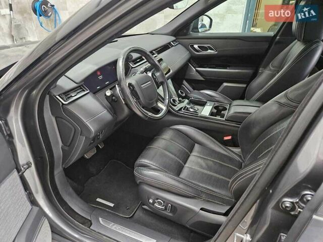 Серый Ленд Ровер Рендж Ровер Велар, объемом двигателя 2.99 л и пробегом 137 тыс. км за 26300 $, фото 20 на Automoto.ua