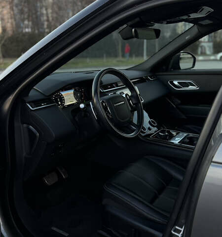 Серый Ленд Ровер Рендж Ровер Велар, объемом двигателя 2 л и пробегом 157 тыс. км за 34000 $, фото 11 на Automoto.ua