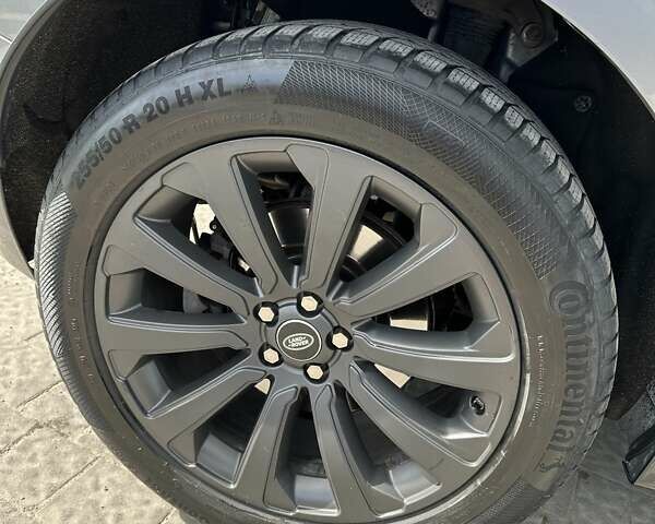 Сірий Ленд Ровер Рендж Ровер Велар, об'ємом двигуна 2 л та пробігом 138 тис. км за 42400 $, фото 19 на Automoto.ua