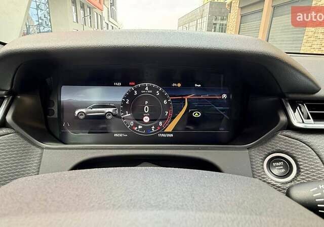 Серый Ленд Ровер Рендж Ровер Велар, объемом двигателя 2 л и пробегом 92 тыс. км за 32900 $, фото 16 на Automoto.ua