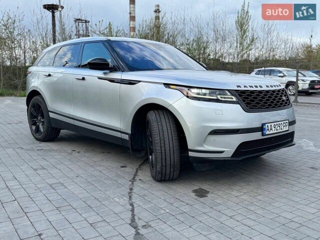 Серый Ленд Ровер Рендж Ровер Велар, объемом двигателя 2 л и пробегом 91 тыс. км за 29000 $, фото 3 на Automoto.ua