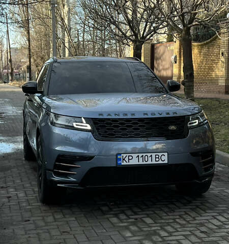 Серый Ленд Ровер Рендж Ровер Велар, объемом двигателя 2 л и пробегом 65 тыс. км за 36900 $, фото 3 на Automoto.ua