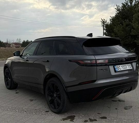 Сірий Ленд Ровер Рендж Ровер Велар, об'ємом двигуна 2 л та пробігом 156 тис. км за 32000 $, фото 2 на Automoto.ua