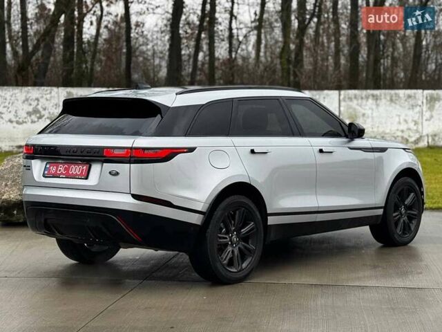 Серый Ленд Ровер Рендж Ровер Велар, объемом двигателя 2 л и пробегом 98 тыс. км за 33700 $, фото 5 на Automoto.ua