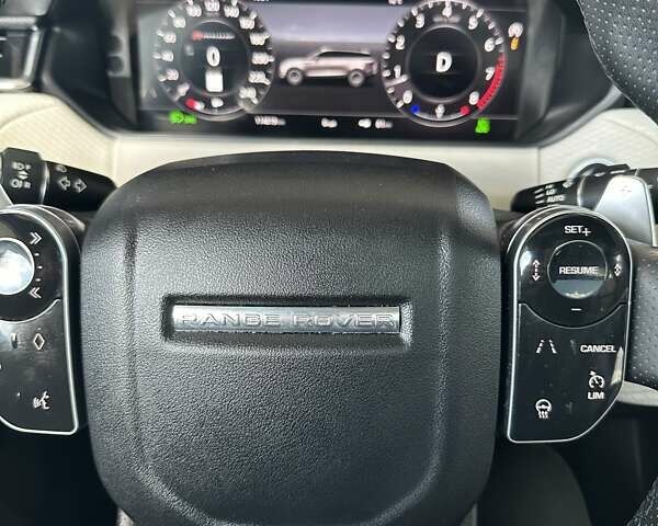 Сірий Ленд Ровер Рендж Ровер Велар, об'ємом двигуна 2 л та пробігом 138 тис. км за 42400 $, фото 15 на Automoto.ua