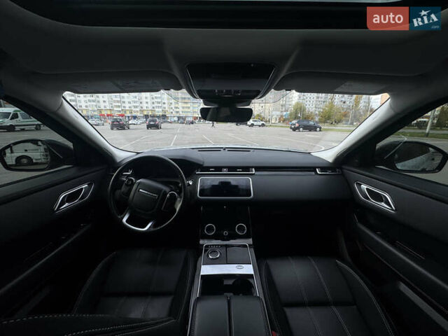 Ленд Ровер Рендж Ровер Велар 2019 в Ивано-Франковске на Automoto.ua Серый Ленд Ровер Рендж Ровер Велар, объемом двигателя 2 л и пробегом 81 тыс. км за 40900 $, фото 5 на Automoto.ua