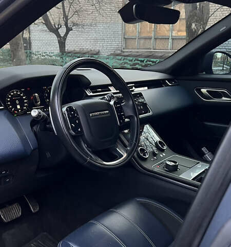 Серый Ленд Ровер Рендж Ровер Велар, объемом двигателя 2 л и пробегом 65 тыс. км за 36900 $, фото 17 на Automoto.ua