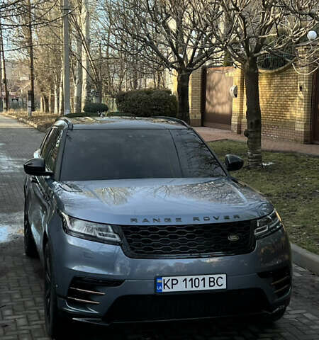 Серый Ленд Ровер Рендж Ровер Велар, объемом двигателя 2 л и пробегом 65 тыс. км за 36900 $, фото 2 на Automoto.ua
