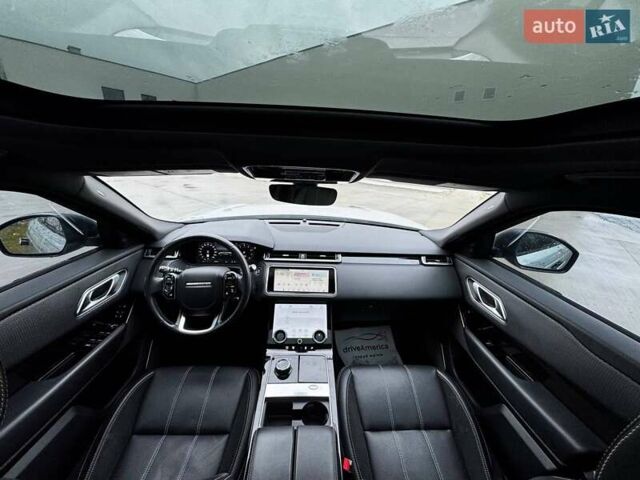 Серый Ленд Ровер Рендж Ровер Велар, объемом двигателя 2 л и пробегом 98 тыс. км за 33700 $, фото 19 на Automoto.ua