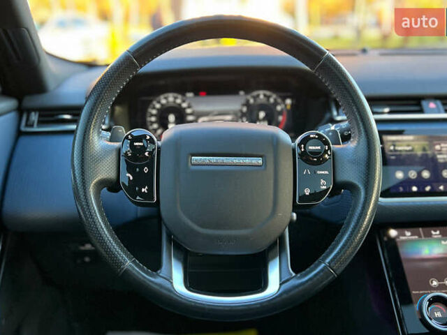 Ленд Ровер Рендж Ровер Велар 2019 в Львове на Automoto.ua Серый Ленд Ровер Рендж Ровер Велар, объемом двигателя 2 л и пробегом 114 тыс. км за 32800 $, фото 10 на Automoto.ua