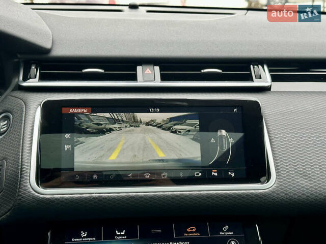 Сірий Ленд Ровер Рендж Ровер Велар, об'ємом двигуна 2 л та пробігом 61 тис. км за 37200 $, фото 17 на Automoto.ua