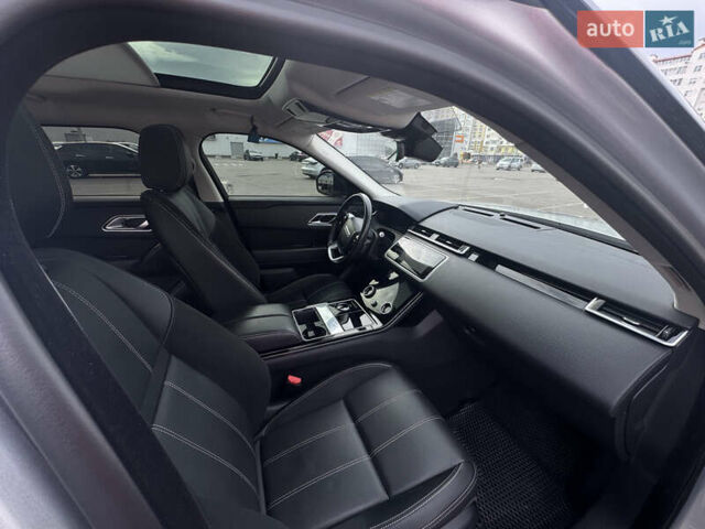 Ленд Ровер Рендж Ровер Велар 2019 в Ивано-Франковске на Automoto.ua Серый Ленд Ровер Рендж Ровер Велар, объемом двигателя 2 л и пробегом 81 тыс. км за 40900 $, фото 4 на Automoto.ua