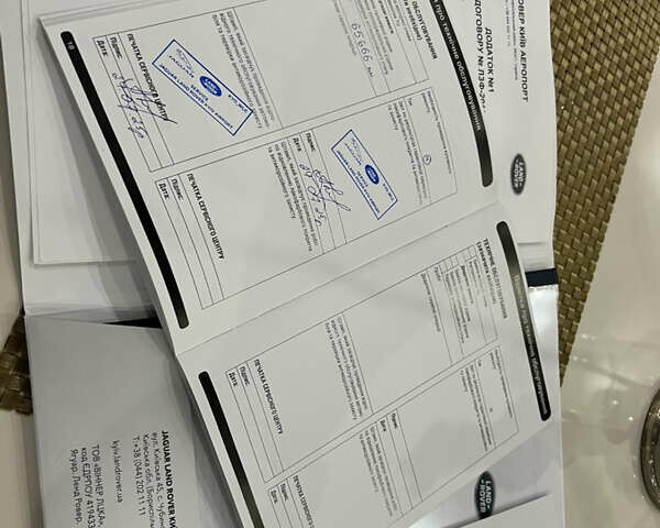 Сірий Ленд Ровер Рендж Ровер Велар, об'ємом двигуна 2 л та пробігом 70 тис. км за 45000 $, фото 30 на Automoto.ua