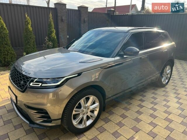 Сірий Ленд Ровер Рендж Ровер Велар, об'ємом двигуна 2 л та пробігом 71 тис. км за 45000 $, фото 5 на Automoto.ua