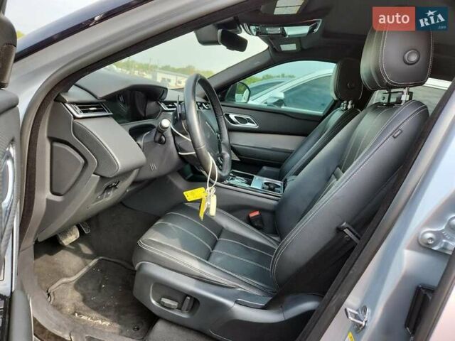 Серый Ленд Ровер Рендж Ровер Велар, объемом двигателя 3 л и пробегом 165 тыс. км за 11500 $, фото 6 на Automoto.ua