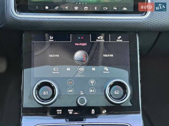 Серый Ленд Ровер Рендж Ровер Велар, объемом двигателя 2 л и пробегом 74 тыс. км за 30900 $, фото 22 на Automoto.ua