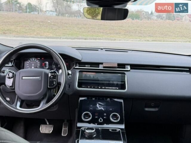 Сірий Ленд Ровер Рендж Ровер Велар, об'ємом двигуна 2 л та пробігом 157 тис. км за 34000 $, фото 15 на Automoto.ua