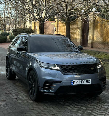 Серый Ленд Ровер Рендж Ровер Велар, объемом двигателя 2 л и пробегом 65 тыс. км за 36900 $, фото 1 на Automoto.ua