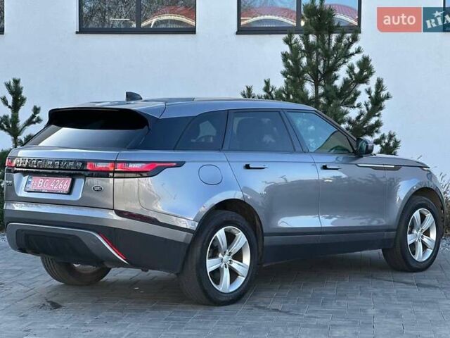 Серый Ленд Ровер Рендж Ровер Велар, объемом двигателя 2 л и пробегом 74 тыс. км за 33000 $, фото 3 на Automoto.ua