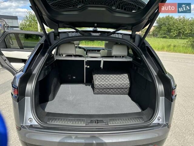 Сірий Ленд Ровер Рендж Ровер Велар, об'ємом двигуна 2 л та пробігом 138 тис. км за 42400 $, фото 18 на Automoto.ua