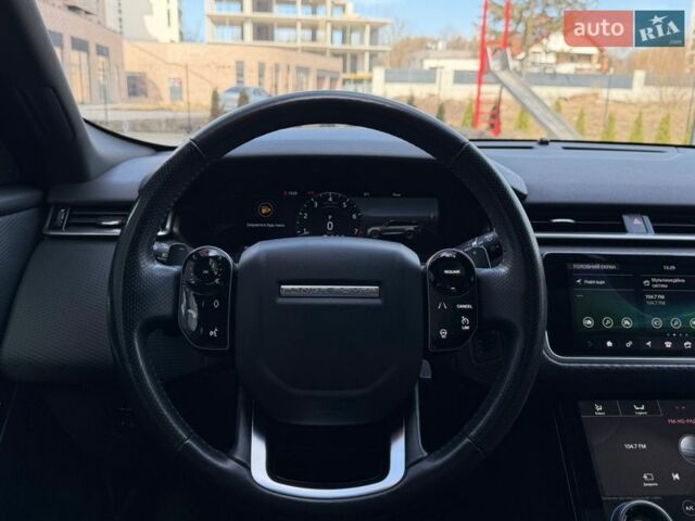 Сірий Ленд Ровер Рендж Ровер Велар, об'ємом двигуна 2 л та пробігом 92 тис. км за 32200 $, фото 17 на Automoto.ua
