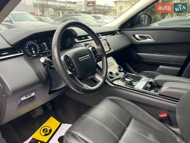 Серый Ленд Ровер Рендж Ровер Велар, объемом двигателя 2 л и пробегом 81 тыс. км за 38500 $, фото 13 на Automoto.ua