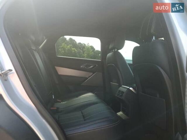 Серый Ленд Ровер Рендж Ровер Велар, объемом двигателя 3 л и пробегом 165 тыс. км за 11500 $, фото 10 на Automoto.ua