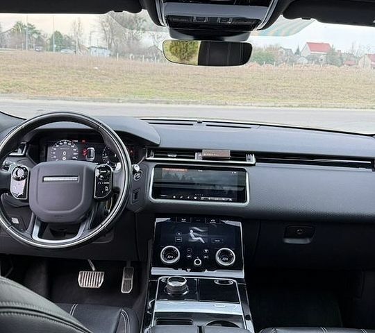 Сірий Ленд Ровер Рендж Ровер Велар, об'ємом двигуна 2 л та пробігом 156 тис. км за 32000 $, фото 16 на Automoto.ua