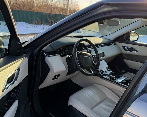 Сірий Ленд Ровер Рендж Ровер Велар, об'ємом двигуна 2 л та пробігом 114 тис. км за 36500 $, фото 8 на Automoto.ua