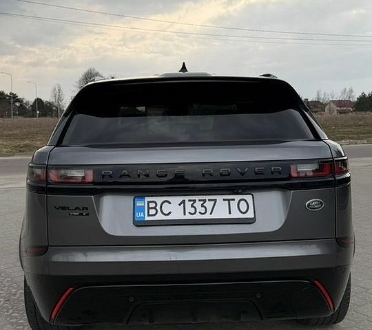 Сірий Ленд Ровер Рендж Ровер Велар, об'ємом двигуна 2 л та пробігом 156 тис. км за 32000 $, фото 3 на Automoto.ua
