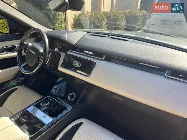 Сірий Ленд Ровер Рендж Ровер Велар, об'ємом двигуна 2 л та пробігом 99 тис. км за 33800 $, фото 7 на Automoto.ua