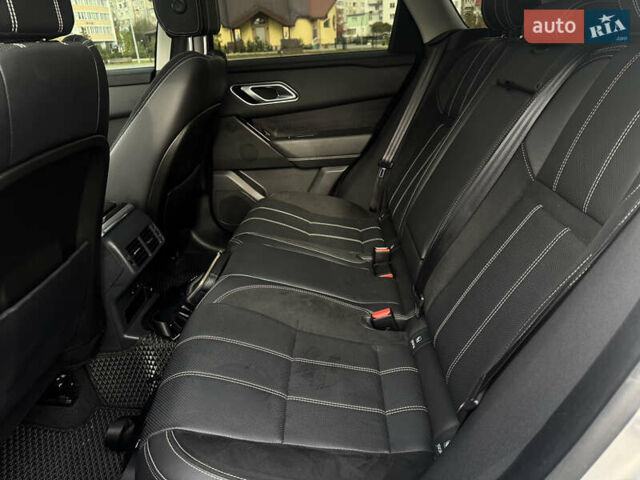 Ленд Ровер Рендж Ровер Велар 2019 в Ивано-Франковске на Automoto.ua Серый Ленд Ровер Рендж Ровер Велар, объемом двигателя 2 л и пробегом 81 тыс. км за 40900 $, фото 28 на Automoto.ua