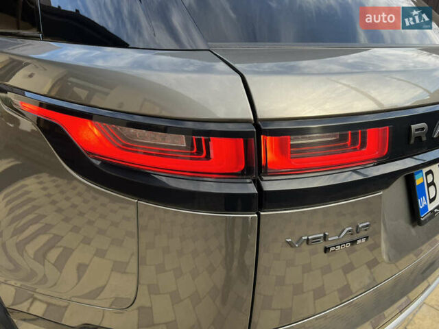 Сірий Ленд Ровер Рендж Ровер Велар, об'ємом двигуна 2 л та пробігом 70 тис. км за 45000 $, фото 6 на Automoto.ua