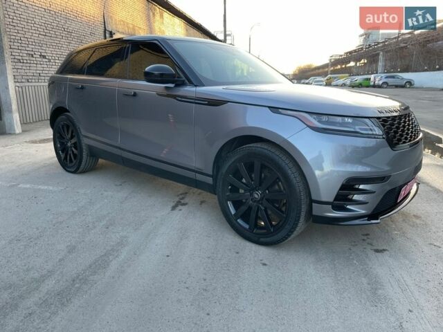 Серый Ленд Ровер Рендж Ровер Велар, объемом двигателя 2 л и пробегом 97 тыс. км за 36900 $, фото 4 на Automoto.ua