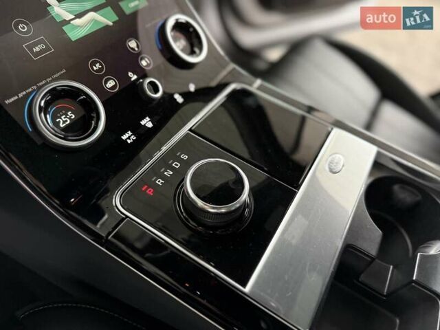 Ленд Ровер Рендж Ровер Велар 2020 в Днепре (Днепропетровске) на Automoto.ua Серый Ленд Ровер Рендж Ровер Велар, объемом двигателя 3 л и пробегом 115 тыс. км за 45500 $, фото 20 на Automoto.ua