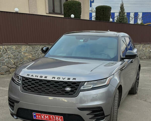 Серый Ленд Ровер Рендж Ровер Велар, объемом двигателя 2 л и пробегом 96 тыс. км за 38400 $, фото 1 на Automoto.ua