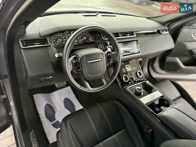 Ленд Ровер Рендж Ровер Велар 2020 в Днепре (Днепропетровске) на Automoto.ua Серый Ленд Ровер Рендж Ровер Велар, объемом двигателя 3 л и пробегом 115 тыс. км за 45500 $, фото 28 на Automoto.ua