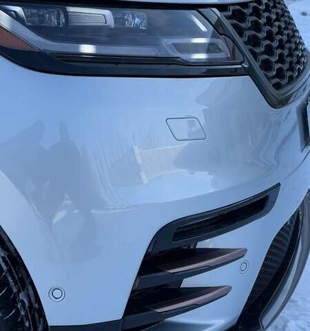 Серый Ленд Ровер Рендж Ровер Велар, объемом двигателя 2 л и пробегом 45 тыс. км за 49500 $, фото 4 на Automoto.ua