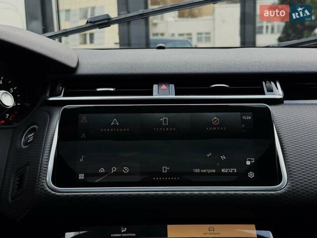 Серый Ленд Ровер Рендж Ровер Велар, объемом двигателя 2 л и пробегом 45 тыс. км за 49499 $, фото 42 на Automoto.ua