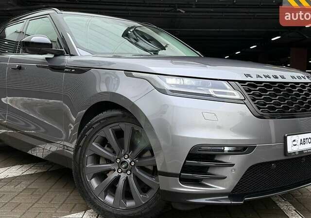 Серый Ленд Ровер Рендж Ровер Велар, объемом двигателя 2 л и пробегом 129 тыс. км за 53990 $, фото 1 на Automoto.ua