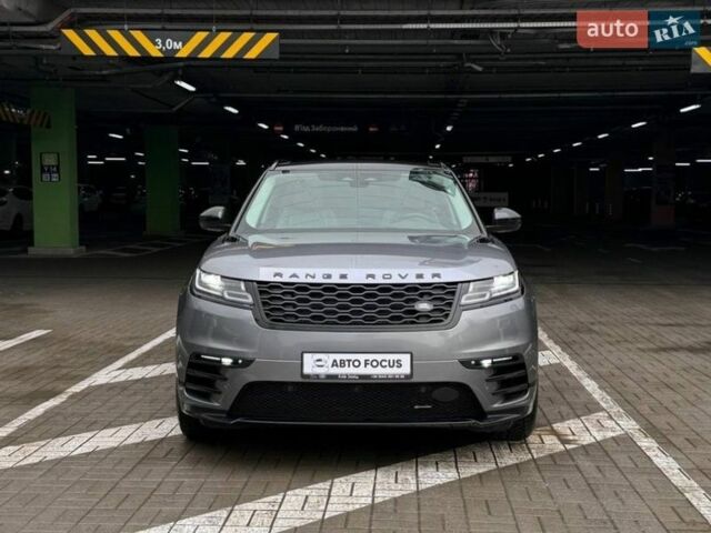 Серый Ленд Ровер Рендж Ровер Велар, объемом двигателя 2 л и пробегом 129 тыс. км за 50990 $, фото 2 на Automoto.ua