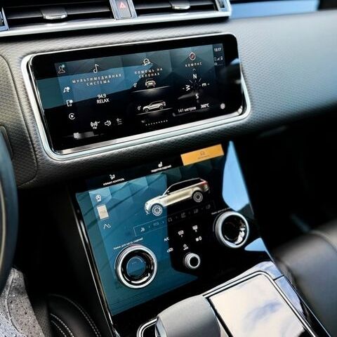 Сірий Ленд Ровер Рендж Ровер Велар, об'ємом двигуна 2 л та пробігом 77 тис. км за 55000 $, фото 1 на Automoto.ua