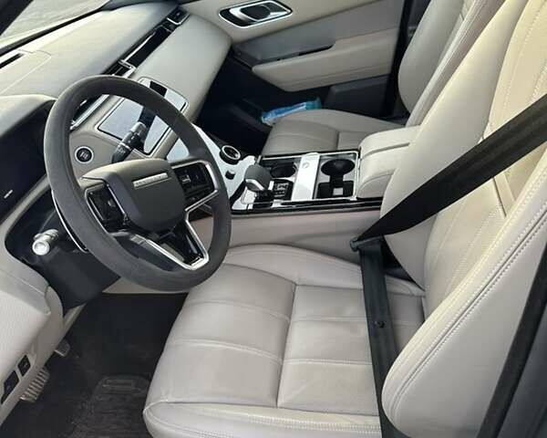Ленд Ровер Рендж Ровер Велар 2021 у Харкові на Automoto.ua Сірий Ленд Ровер Рендж Ровер Велар, об'ємом двигуна 2 л та пробігом 108 тис. км за 49800 $, фото 6 на Automoto.ua