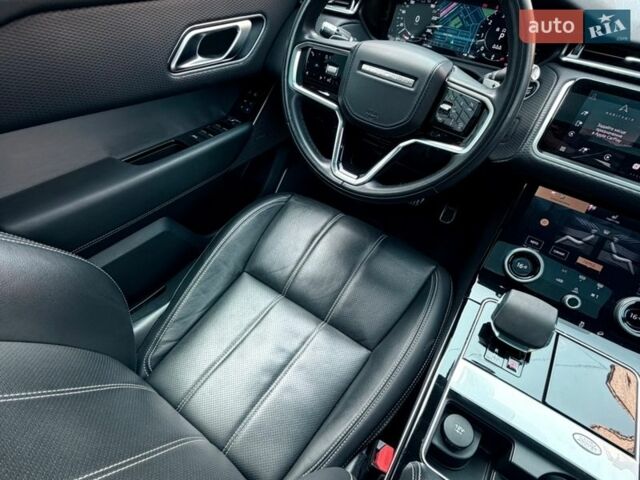 Серый Ленд Ровер Рендж Ровер Велар, объемом двигателя 3 л и пробегом 77 тыс. км за 45500 $, фото 15 на Automoto.ua