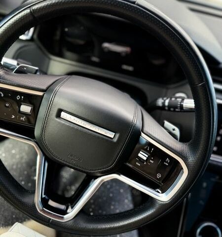 Сірий Ленд Ровер Рендж Ровер Велар, об'ємом двигуна 2 л та пробігом 77 тис. км за 55000 $, фото 9 на Automoto.ua