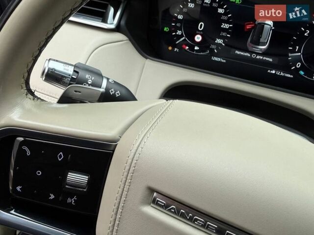 Серый Ленд Ровер Рендж Ровер Велар, объемом двигателя 2 л и пробегом 129 тыс. км за 50990 $, фото 19 на Automoto.ua
