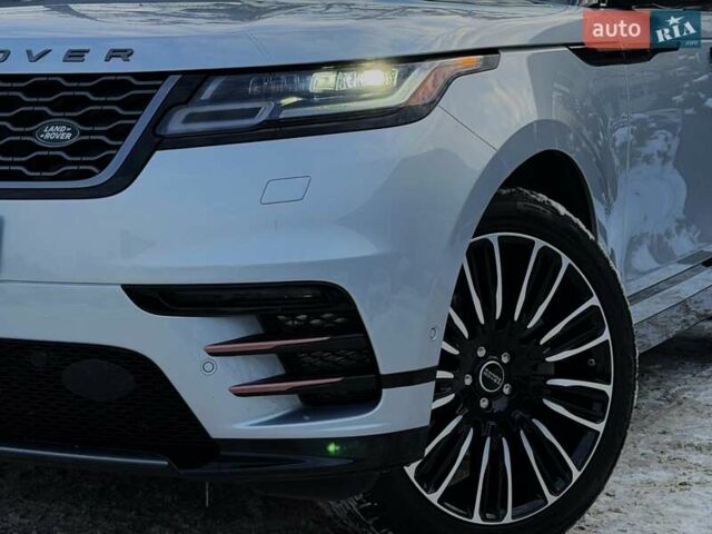 Серый Ленд Ровер Рендж Ровер Велар, объемом двигателя 2 л и пробегом 45 тыс. км за 49499 $, фото 6 на Automoto.ua