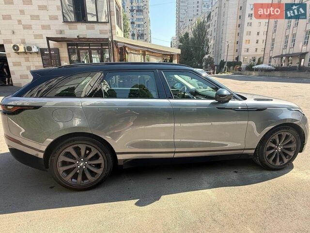 Сірий Ленд Ровер Рендж Ровер Велар, об'ємом двигуна 2 л та пробігом 136 тис. км за 45000 $, фото 4 на Automoto.ua