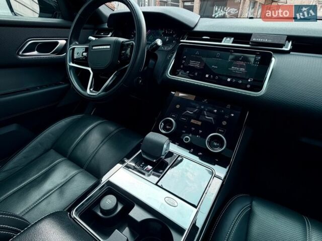 Серый Ленд Ровер Рендж Ровер Велар, объемом двигателя 3 л и пробегом 77 тыс. км за 45500 $, фото 22 на Automoto.ua